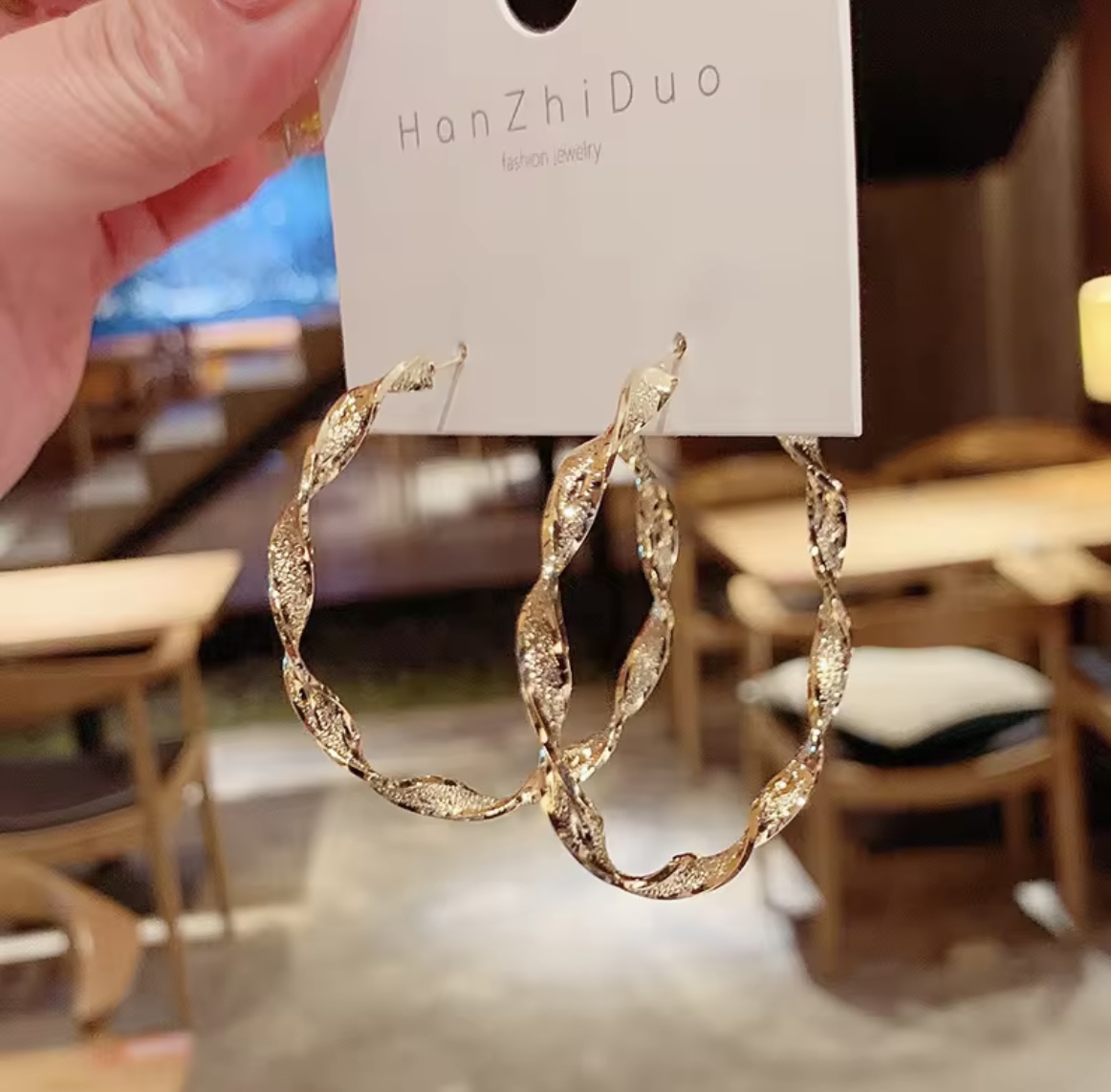 Twisted Leaf-Pattern Gold Hoop Earrings